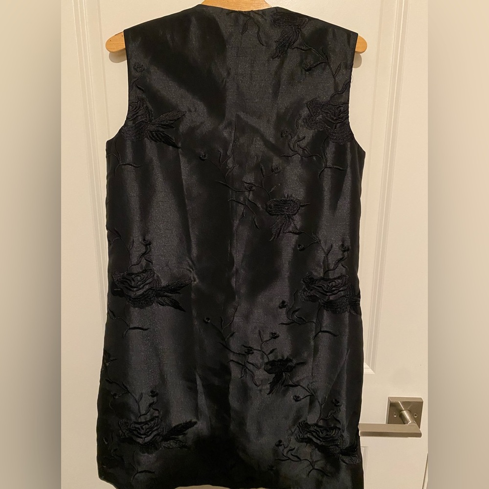 Beautiful 100% Silk Chinese Dress - image 2